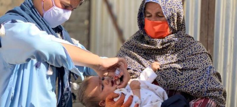 health-an-infant-receives-a-polio-vaccine-during-a-campaign-that-targeted-over-six-million-children-in-afghanistan-858c2cad13b8dd9099b107616c6973d11646243505.jpg