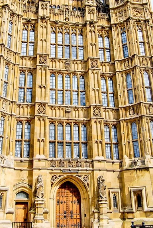 british-parliament-03e8316c238c92225237fb9499539e971673973870.jpg