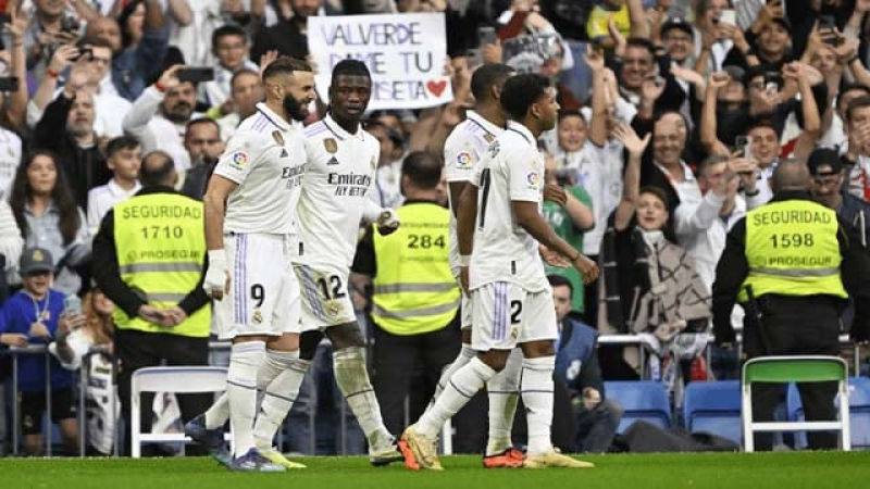 rodrygo-raises-fist-in-vinicius-tribute-as-madrid-beat-rayo-0ac33c51e4259165096feebcf92fd3441685032839.jpg