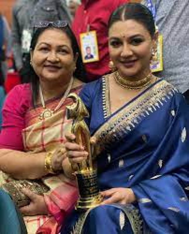 jaya-mother-04f64be624ad41f8b525ec0da605bad81700152345.jpeg