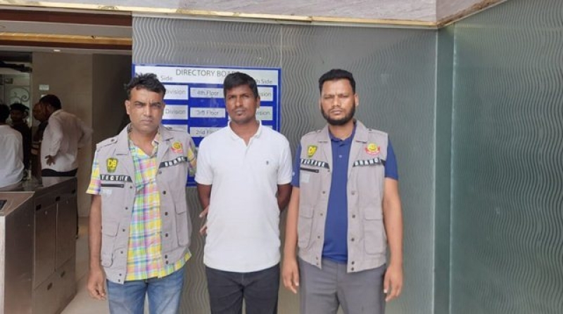 db-arrest-b1e0597cd73ab39839536279cb80fc061720968364.jpg