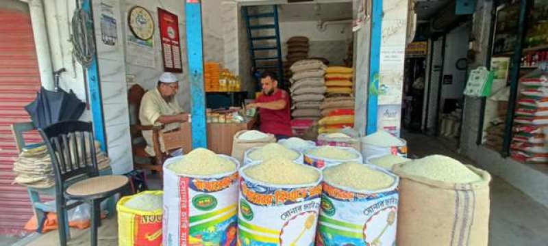 a-staple-food-market-in-khulna-32e3d2ad494ee4f06e84443f10f2f64d1730434526.jpg