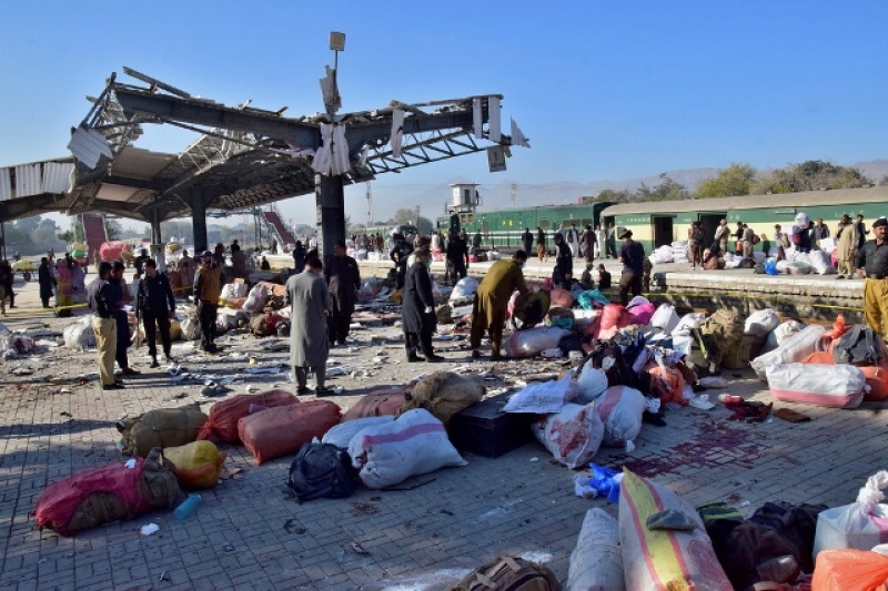 pak-bombing-ddbd087af8e6c5171945e9f6b4bdc26a1731133882.jpg
