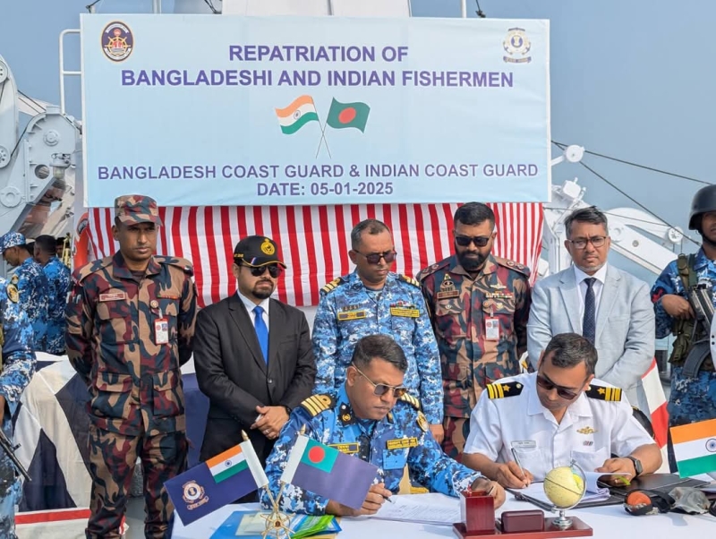 freed-by-india-90-bangladeshi-fishermen-are-due-to-arrive-in-ctg-this-afternoon-5cd33bdd3122a98c2cd8a366916e72951736147498.jpg