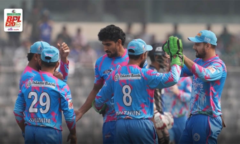iftikhar-leads-rangpur-to-143-5-after-shaky-start-ebeb07b2653932e9f5ddb86745e448811738160201.jpg