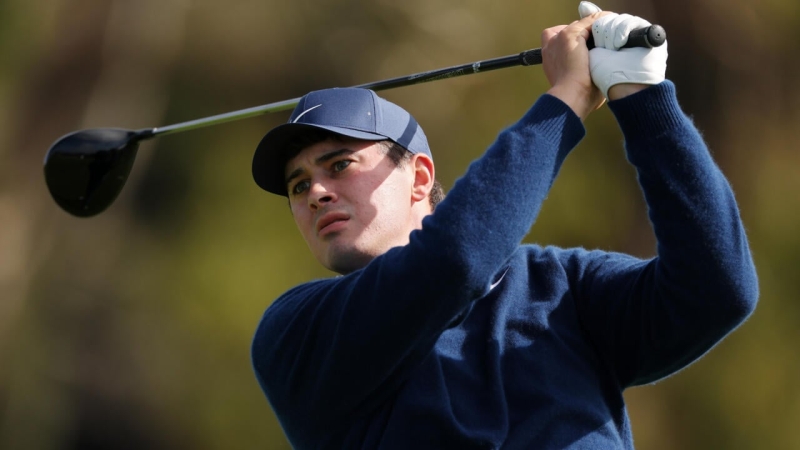 thompson-grabs-pga-genesis-lead-with-no-06ceee150ebcbc3ee37e8252a93668a21739624854.jpg