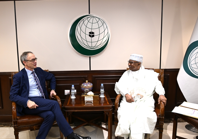 oic-secretary-general-hissein-brahim-taha-received-in-jeddah-ambassador-aldrik-gierveld-special-envoy-for-enhanced-consultation-on-mondayh-c901158fc34ff740a152021050384e7d1739815652.jpeg