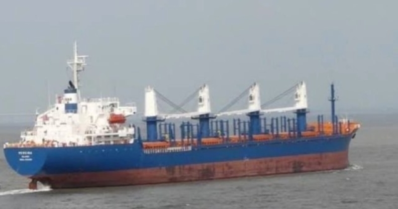 a-vessel-sailing-towards-mongla-port-b05c0d4224e6c65922a2b6a8678f0bda1740898882.jpeg