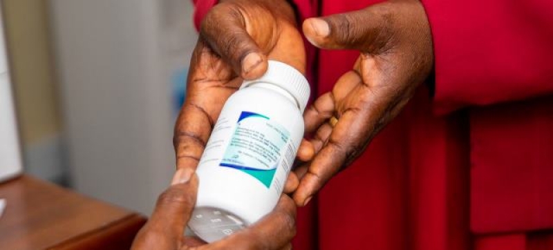 a-patient-in-tanzania-receives-antiretroviral-medication-to-treat-hiv-411aa737b341218cb69965c2c112cb321742837913.jpg
