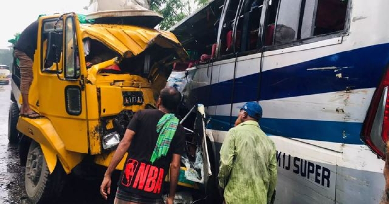 bus-truck-collision-on-dhaka-pabna-highway-at-sathia-upazila-killed-3-persons-and-injured-10-others-on-friday-morning-99b6fc5d40a3d961c169bca0f4f35b451751604448.jpeg