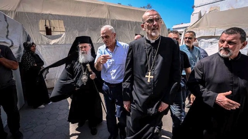 greek-orthodox-patriarch-theophilos-iii-left-and-latin-patriarch-cardinal-pierbattista-pizzaballa-centre-visited-gaza-for-four-days_11zon-7e6d33aee7b4d4761a4f1119061692071753293454.jpg