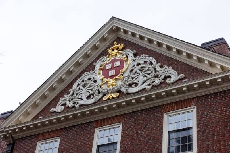 harvard-university-gate-73ff295f1dd578ed1b845e1ae4d6462d1756956392.jpg