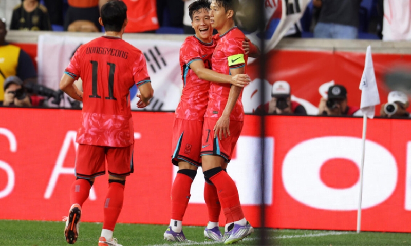 son-scores-and-assists-to-lead-south-korea-over-host-usa-2-0-e641066ce50165e20521f8d093eb377c1757228744.jpg