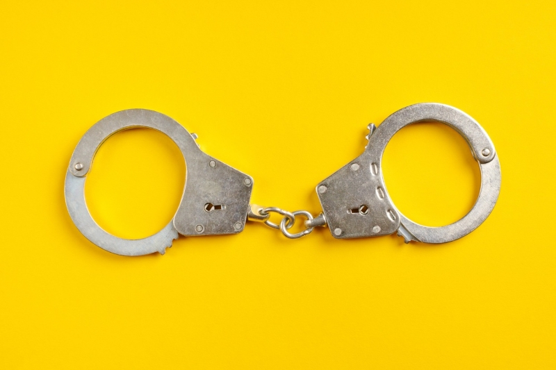 arrest-ca18c053a56624cb6d6ad2fbf8b453b61757301314.jpg