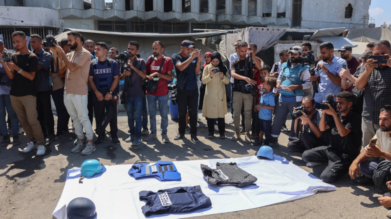journalists-working-in-gaza-963a3e71a8596e1d934791f8c8f16cba1760204798.png