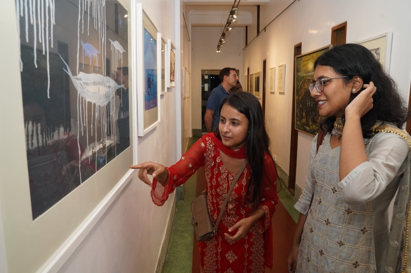solo-painting-show-in-search-of-peace-by-artist-sadrul-rafi-opens-at-afd-35408501adfc6822045f57e24a0684ca1760720670.jpg
