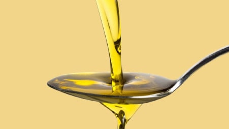 edible_oil-d62831f4ce930f5a8b177071dbb2eb3a1785304647.jpg