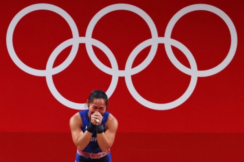 philippine-weightlifter-diaz-hailed-for-historic-olympic-gold-0715912c59c6433c3ff554a89adf35f41627401378.jpg