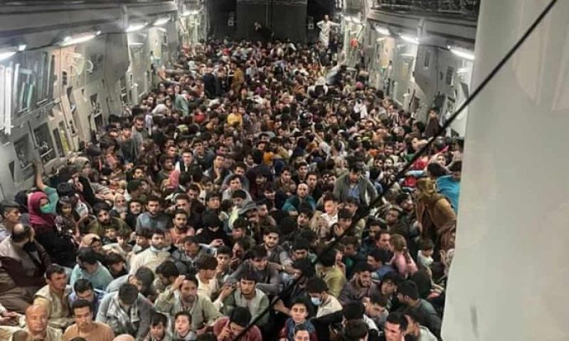 a-us-military-cargo-plane-packed-with-640-afghans-four-times-its-capacity-as-some-people-are-desperate-to-fell-country-hrw-a4d91c3e59532015e523cb5a0b05b0d11629214411.jpg