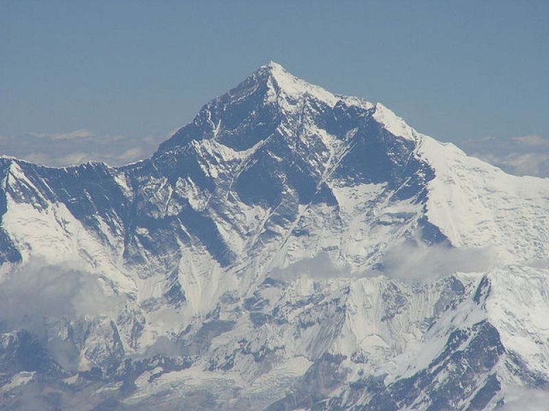 himalayas-from-airplane-c8830d960990f7099f61f338b3a74b1b1631001262.jpg