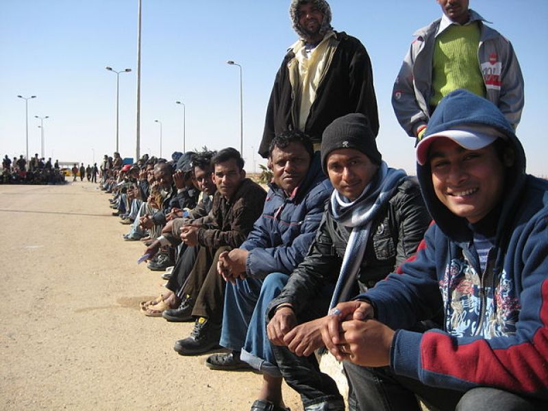 bangladeshi-migrants-waiting-to-return-from-egypt-20c7b0687c99a7f7ea4fe71f5fe75a451641551518.jpg