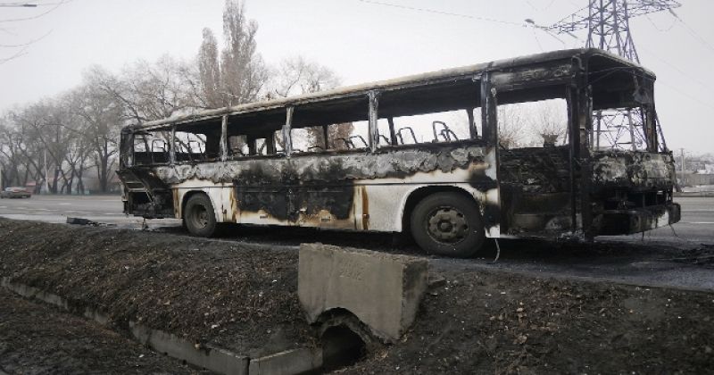 kazakhstan-a-bus-which-was-burned-during-clashes-is-seen-on-a-street-in-almaty-kazakhstan-sunday-jan-c482b92428211cc3691cfa8113f83aa11641831673.jpg