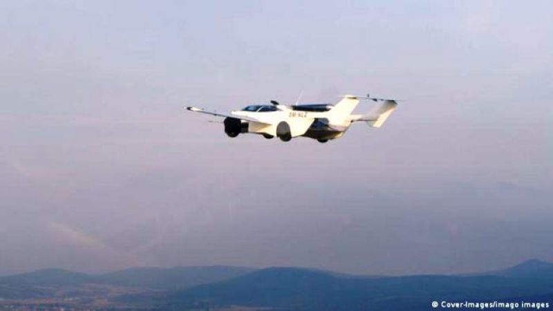 flying-car-the-vehicles-wings-are-retractable-and-fold-away-when-it-is-set-for-use-on-the-roads-7e0f62920f7759c1bc3919a1186d05141643180640.jpg