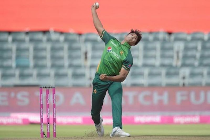 pakistan-paceman-hasnain-suspended-over-illegal-bowling-action-aabbb9ae83f120e302fe7b1e01308f141643972037.jpg