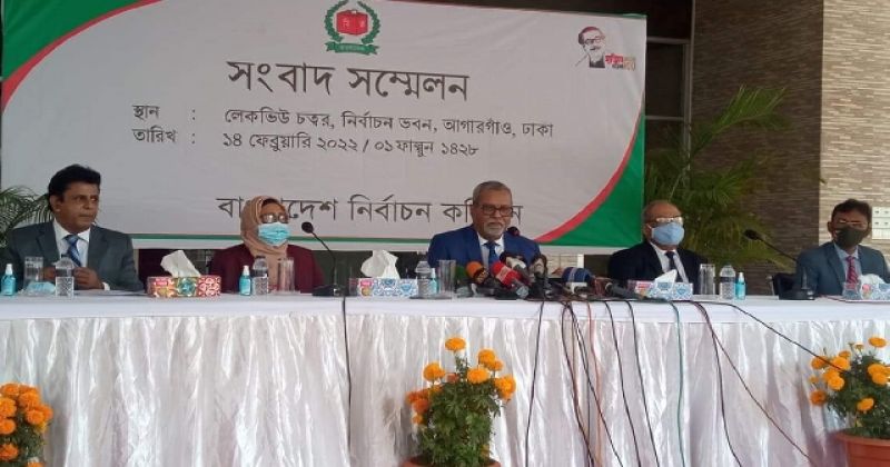 election-outgoing-chief-election-commissioner-km-nurul-huda-addressing-a-news-conference-on-monday-feb-14-2022-2eb005793fbe7e8bc180f5e1cda1c6381644856634.jpg