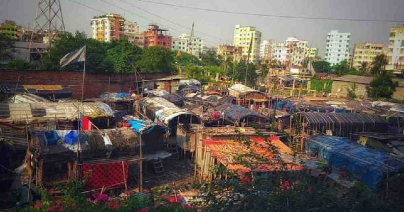 slums-in-dhaka-city-ce61ca5aebd249de533c7ac94a15b7d81645677883.jpg