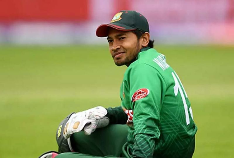 mushfiqur-sustains-thumb-injury-ahead-of-1st-t-20-against-afghans-0b269818409b15204c9cb0caad7132901646235519.jpg