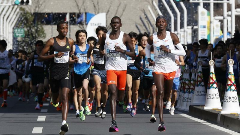 kipchoge-wins-tokyo-marathon-but-misses-out-on-new-world-record-dce5e26e055ed0f59fbcfa89a4652f5f1646586412.jpg