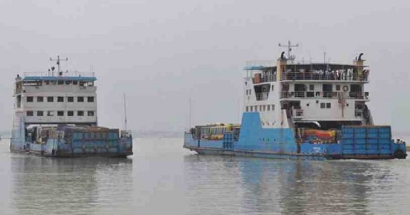 two-ferries-of-bwitc-plying-on-paturia-and-daulatdia-route-e7f7bd3b5c36b5aa2e13a58e1d99ac211655401426.jpg