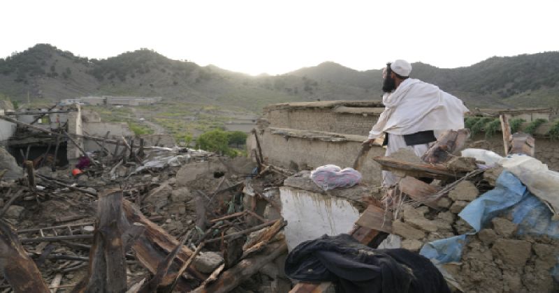 a-man-stands-among-destruction-after-an-earthquake-in-gayan-village-in-paktika-province-afghanistan-thursday-june-23-2022-8ef827d6f44b965ec7a8e9437e58d9a81656049469.jpg