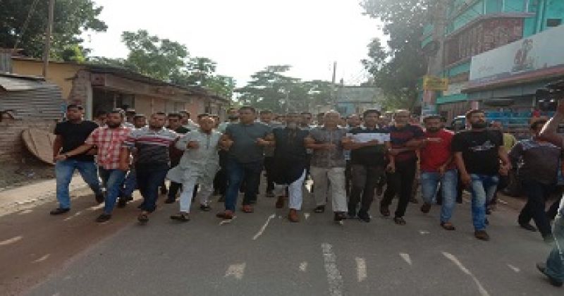 bnp-activists-in-a-procession-in-support-of-thursdays-hartal-ikn-bhola-86b5135cb7a2220a94d69b3d04289b911659595854.jpg