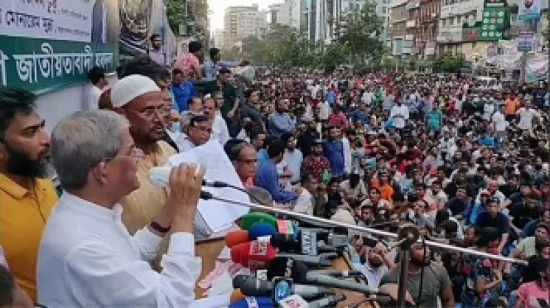 mirza-fakhrul-islam-alamgir-secretary-general-bnp-addressing-a-rally-in-front-of-the-party-central-office-in-dhaka-on-monday-c5c88cb1f517990dbd853909a30aeb391659980432.jpg