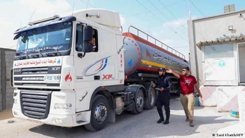 fuel-trucks-were-allowed-to-cross-into-gaza-again-as-a-cease-fire-brokered-by-egypt-held-947e42ab78370b9afe92a6246d7a589b1660022574.jpg
