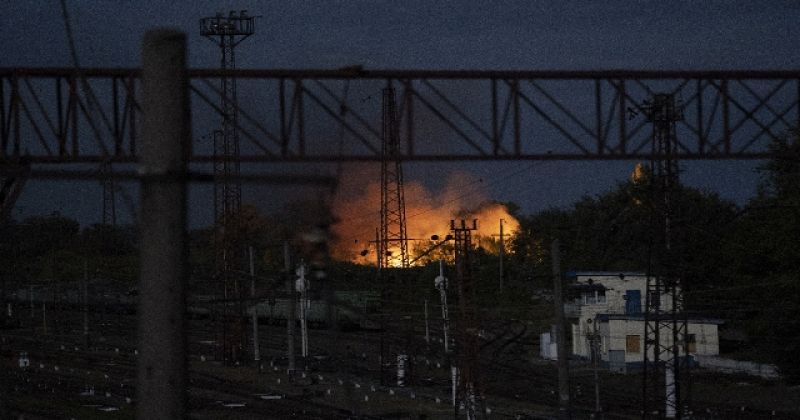 flames-rise-from-a-fire-following-a-russian-attack-in-pokrovsk-ukraine-saturday-sept-dbd3e62f4c44e81486224a7193a3388d1662879646.jpg