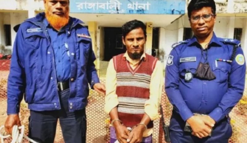 alleged-rapist-arrested-in-rangabali-thana-aff5f87dceb552ad423f5d0b3048d80f1673628430.jpg