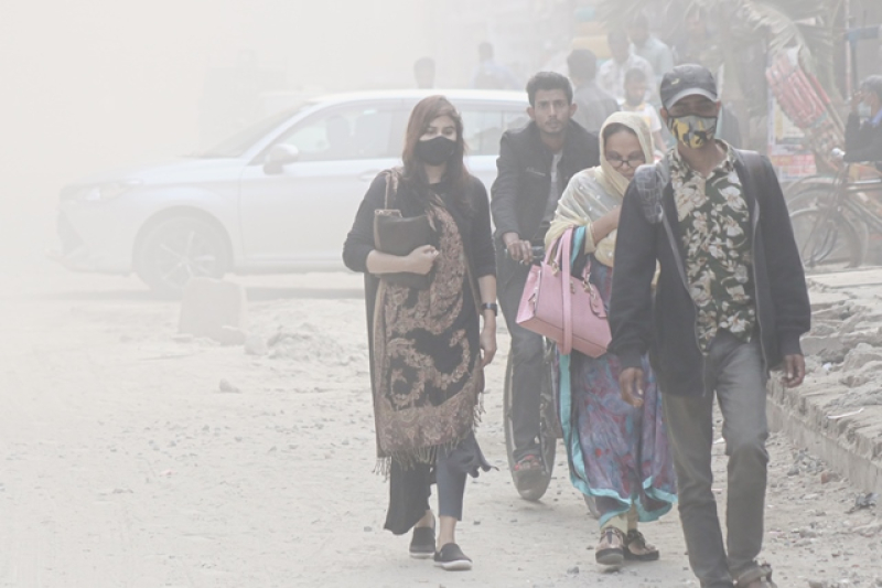 air-pollution-in-capital-dhaka-makes-residents-helpless-8b491f2d67dd7d27fc7853c98d00c18c1678258351.jpg