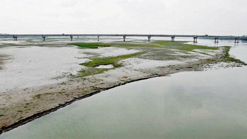 teesta-river-in-bangladesh-goes-dry-every-lean-season-for-diversion-of-its-water-in-india-650a4587f24e602ef554201cd2d336a71680368434.jpg