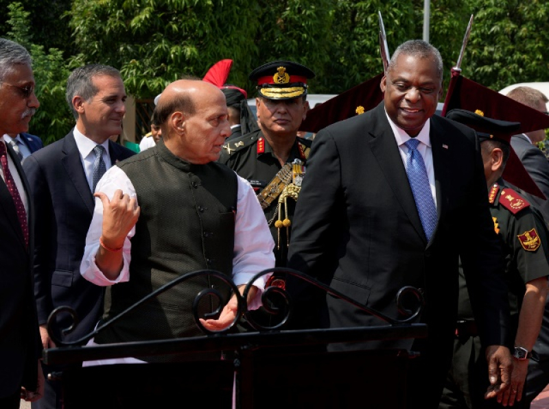 indian-defense-minister-rajnath-singh-second-from-left-welcomes-u-bc253df85ff1eeffd3f31bbe427d35781685956484.jpg