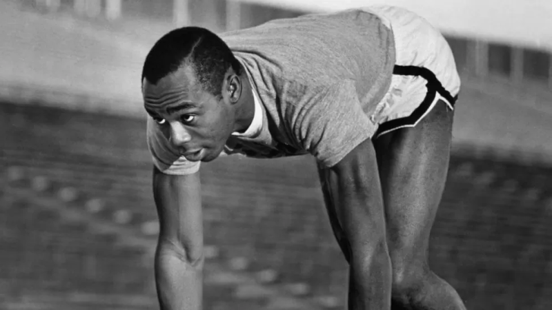 jim-hines-held-the-world-record-in-the-mens-100m-for-nearly-15-years-1f42e845e16622650e37fb22d4d9afb61686029821.png