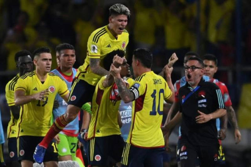 diaz-double-fires-colombia-over-brazil-after-kidnap-drama-7dd72b843079a916da9f08f81a46e7181700243411.jpg