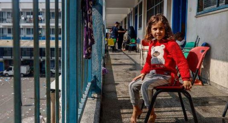 schools-in-gaza-run-by-unrwa-are-sheltering-people-displaced-by-the-conflict-4e1379e848420345a2d44f778162b3711708706557.jpg