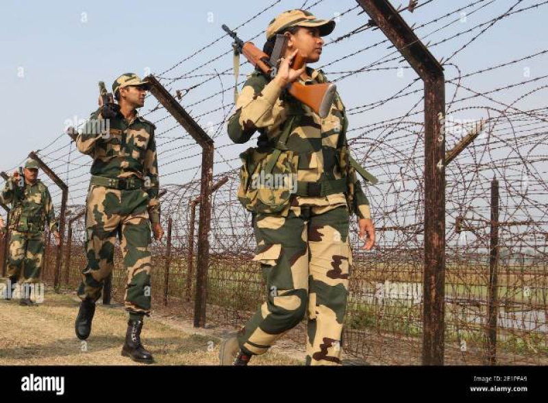 bsf-at-border-with-bangladesh-9b731bba65836e55032aa59b9f8750021712293363.jpg