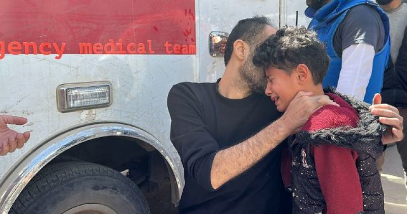 a-young-boy-is-treated-by-a-mobile-emergency-clinic-team-in-northern-gaza-e5c035d3384e13c7f29a943403a93ce31713550291.jpg