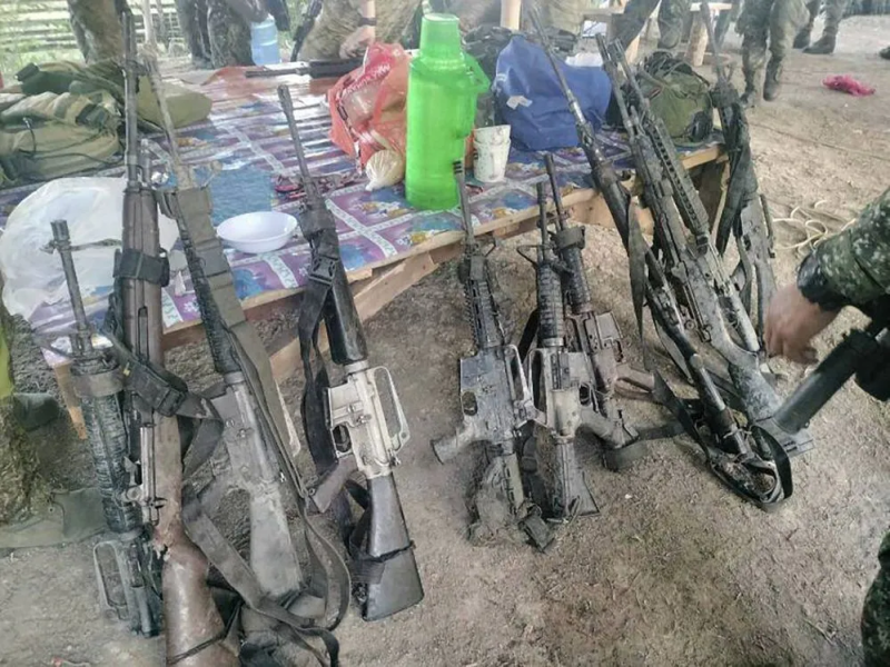 weapons-claimed-to-have-been-recovered-from-muslim-rebels-in-philippines-south-killing-12-of-them-ab03b5e8e99cb8fcd1655c7e6623f2311713848926.png