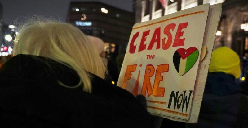 demonstrators-in-boston-protesting-for-a-ceasefire-to-the-gaza-war-bce0b9b9c89f9ca12d30b24b967d05351714067264.jpg