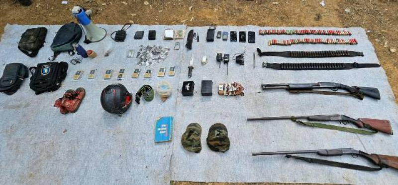 arms-and-ammunation-recovered-from-insurgents-in-bandarban-on-synday-ispr-4ead9a1ea1b553bb18d76f022c010b761714320859.jpg